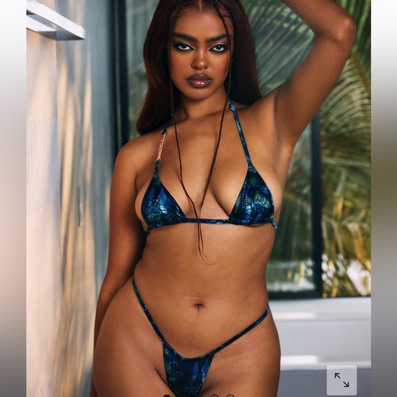 Savage X Fenty Flutter Mode Blue & Purple Butterfly Travel Kit - Picture 3 of 10